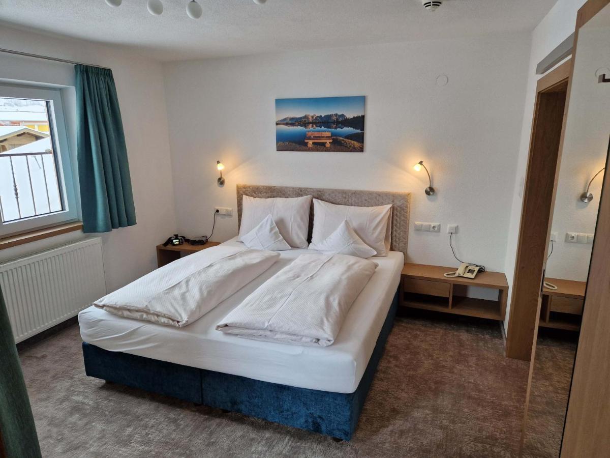 Pensjonat Fruehstueckspension Tannenhof 3*